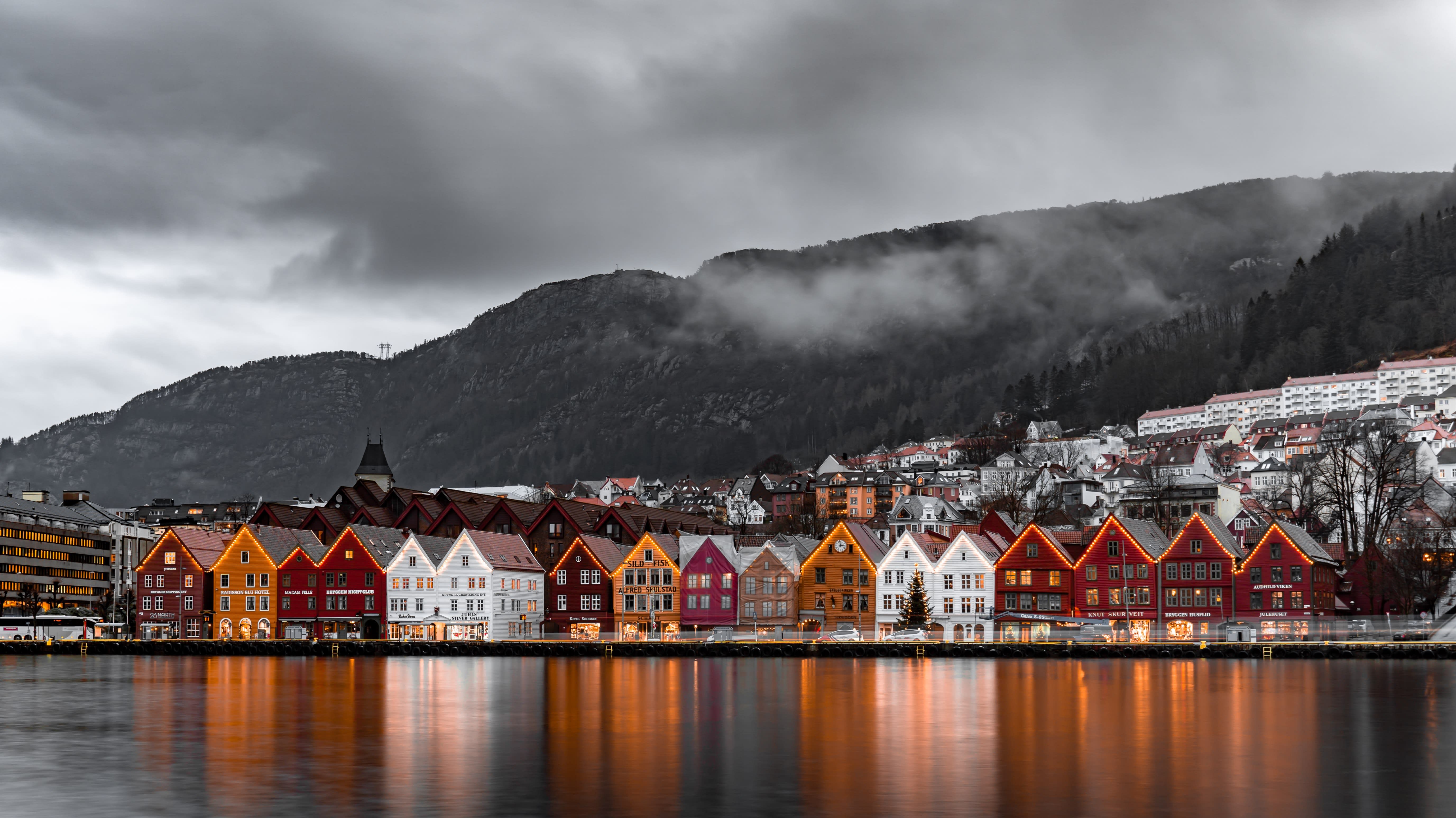 Telenor har 5G-dekning i det aller meste av Bergen sentrum, og har store planer fremover (Foto: Michael Fousert/Unsplash)