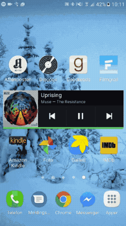 Mobilskjerm med apper og musikkspiller