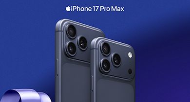 iphone 17 pro max i fargen dypblå på en blå bakgrunn
