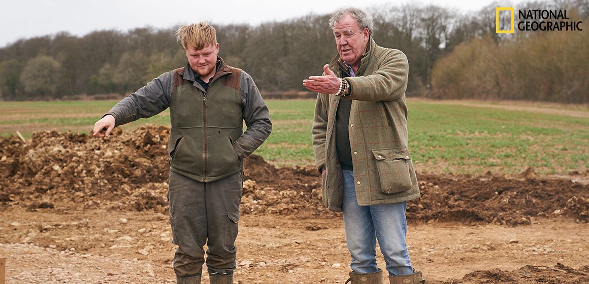 Bilde fra Clarkson's Farm på National Geographic. 