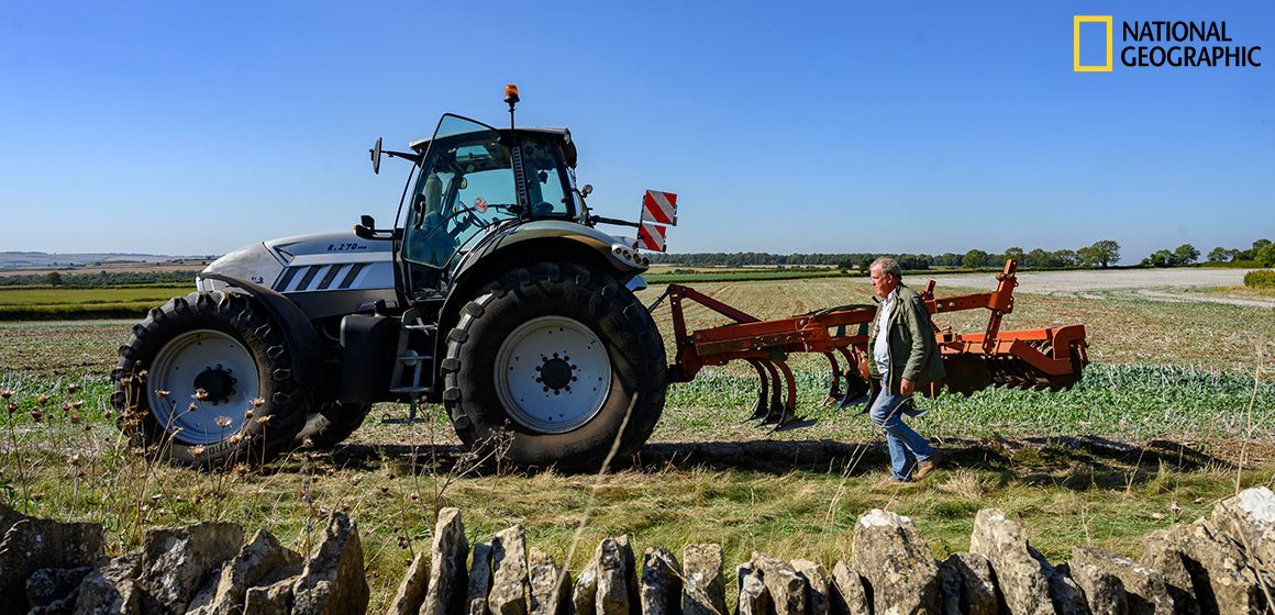 Bilde fra Clarkson's Farm på National Geographic. 