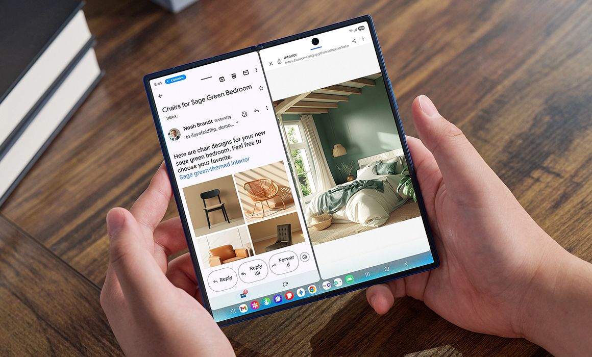 Galaxy Z Fold7 i åpen modus som viser hvordan circle to search with google fungerer
