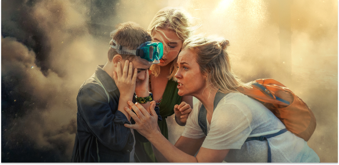 Mor beskytter barns øyne i spenningserien La Palma