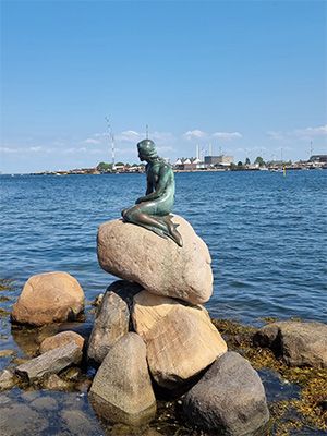 Den lille havfruen i København