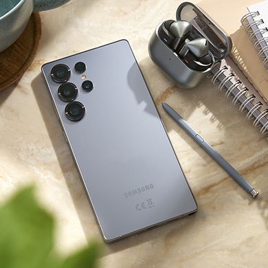 Bilde av Samsung Galaxy S25 Ultra i titanium gray