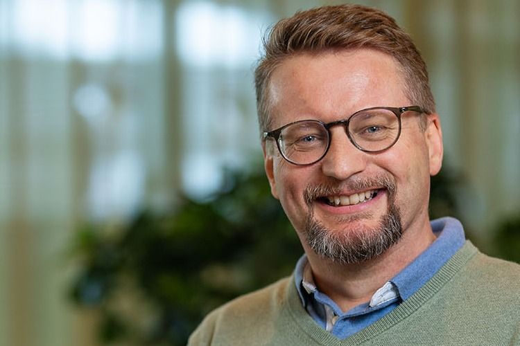 Kjetil på jobb i Telenor 